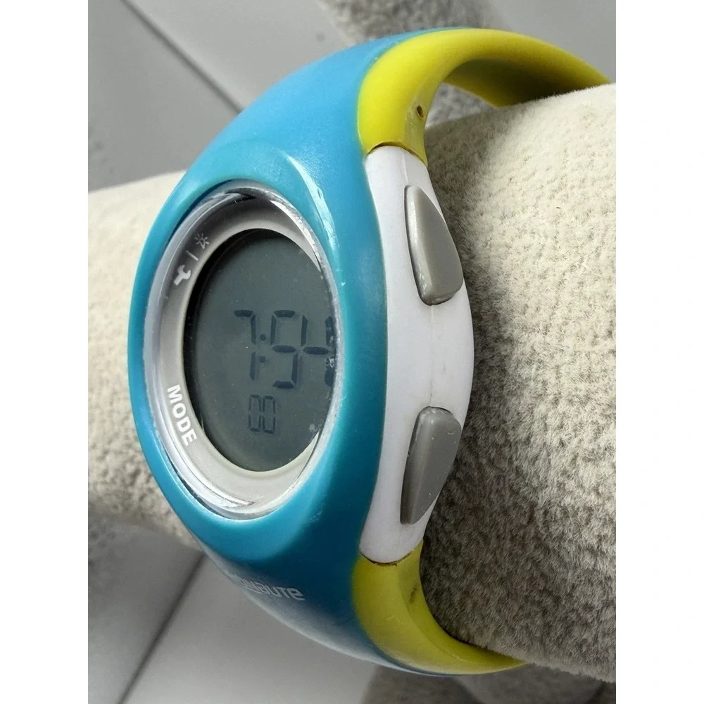 Geonaute Decathlon  New Battery Digital Ladies Watch 34MM 7.25
